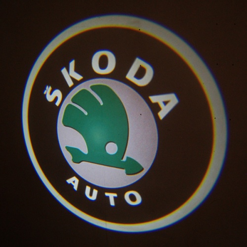 Подсветка в двери с логотипом Skoda