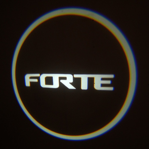 Подсветка в двери с логотипом KIA Forte